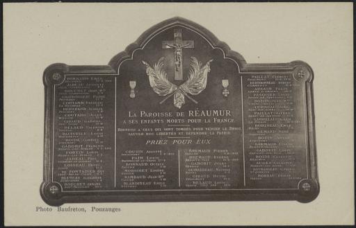 Plaque commémorative des morts de la Première Guerre mondiale / Baufreton phot.